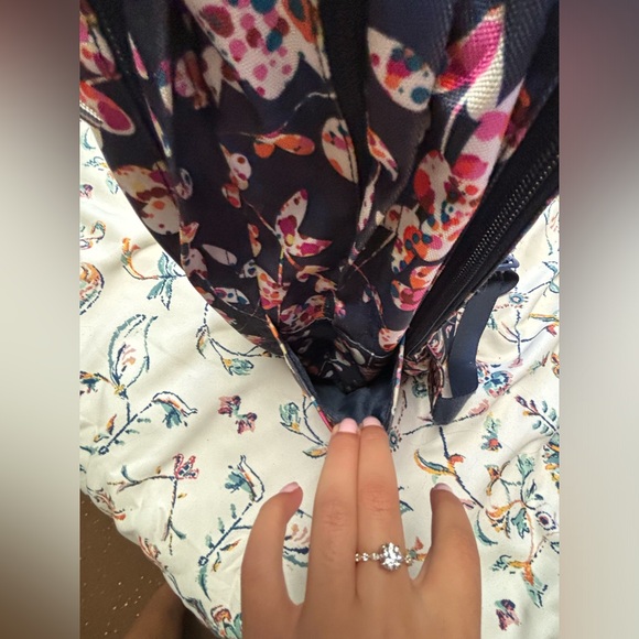 vera bradley backpack - Picture 4 of 10